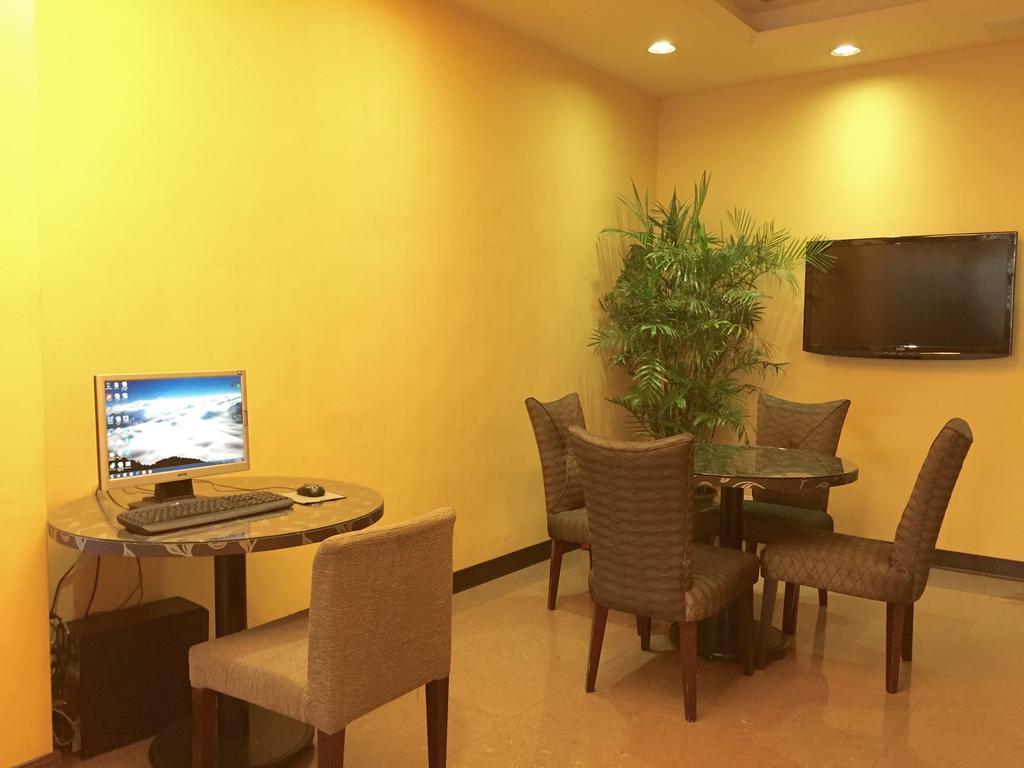 Garden Hotel Taichung Exterior foto