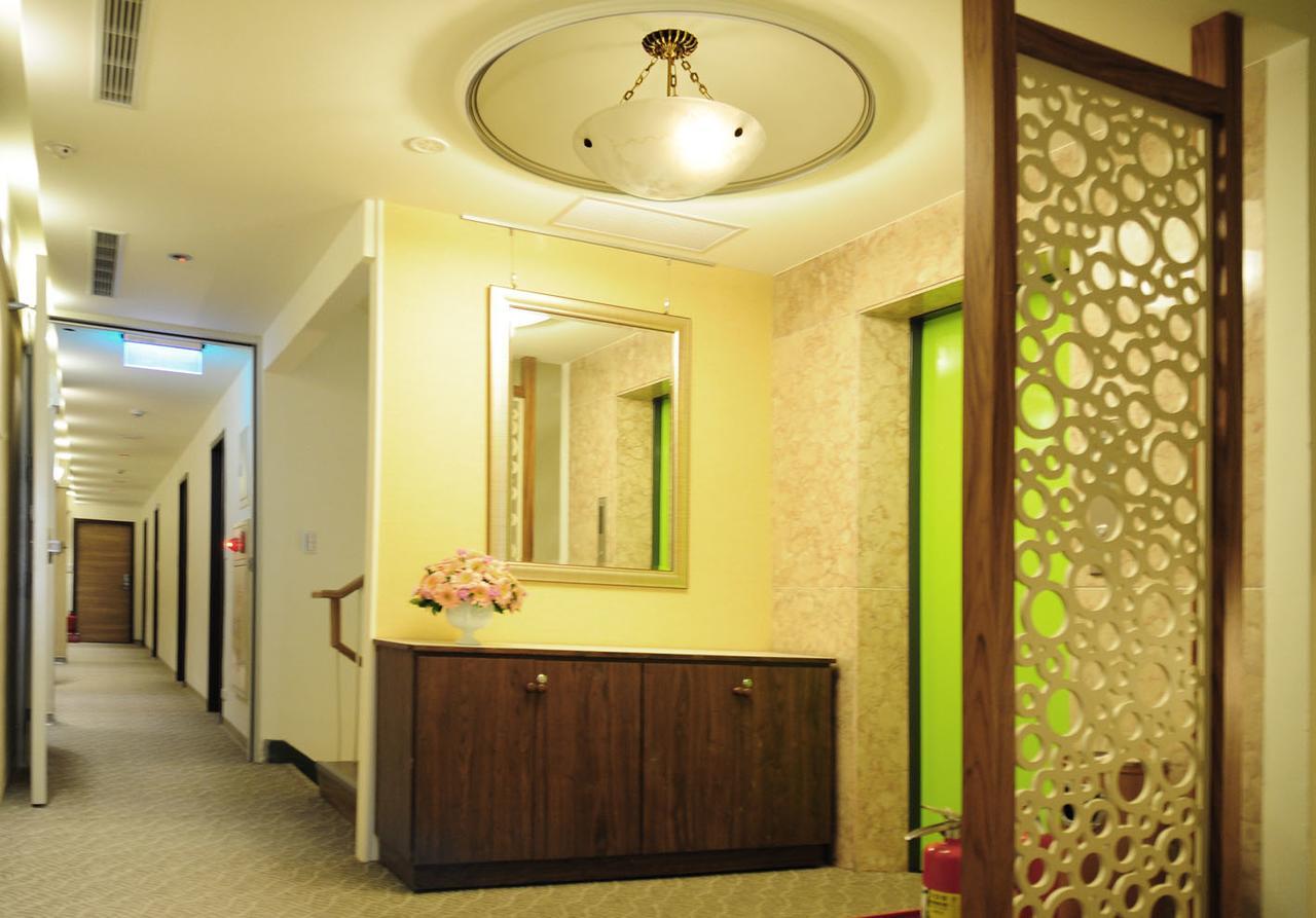 Garden Hotel Taichung Exterior foto