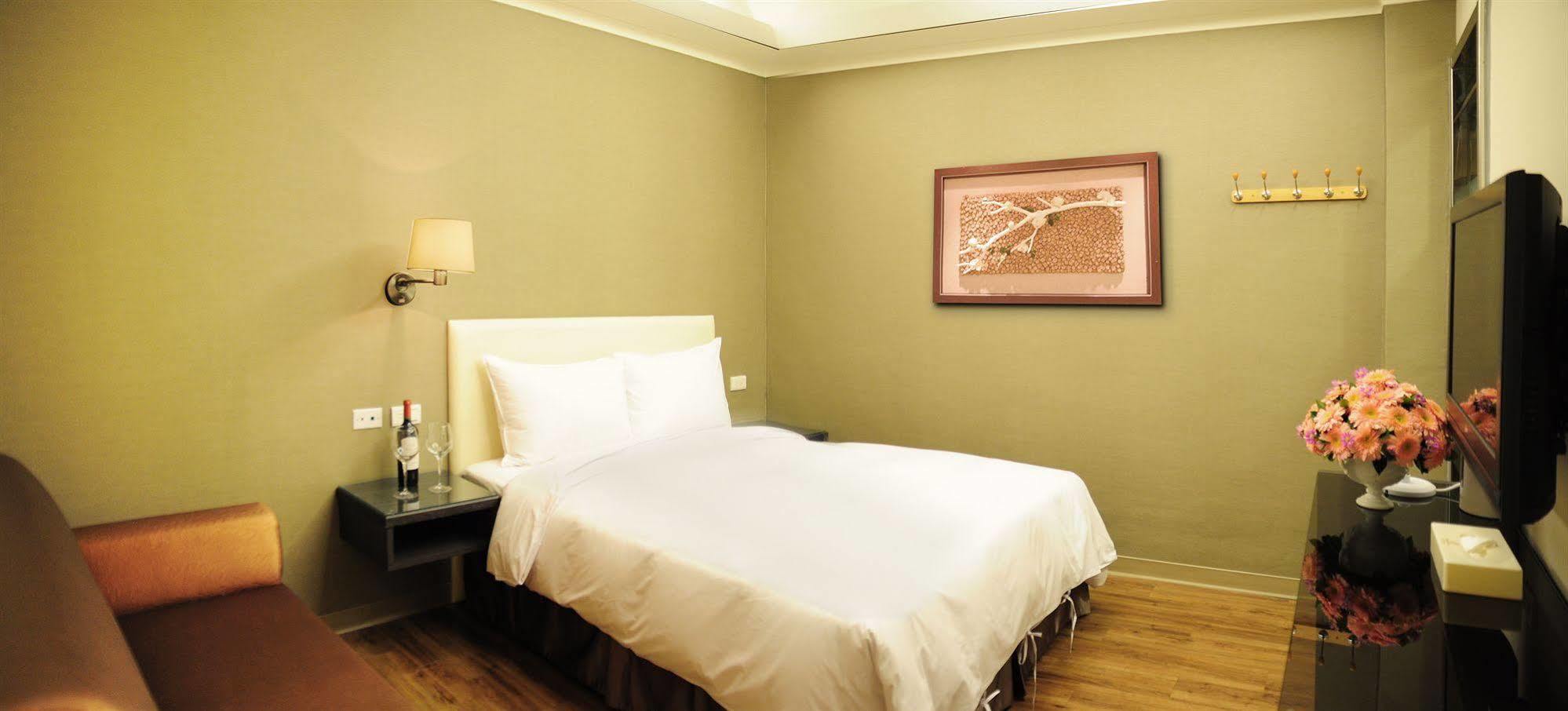 Garden Hotel Taichung Exterior foto